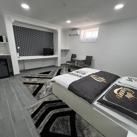 Adel Apartman Kisujszallas Exteriér fotografie