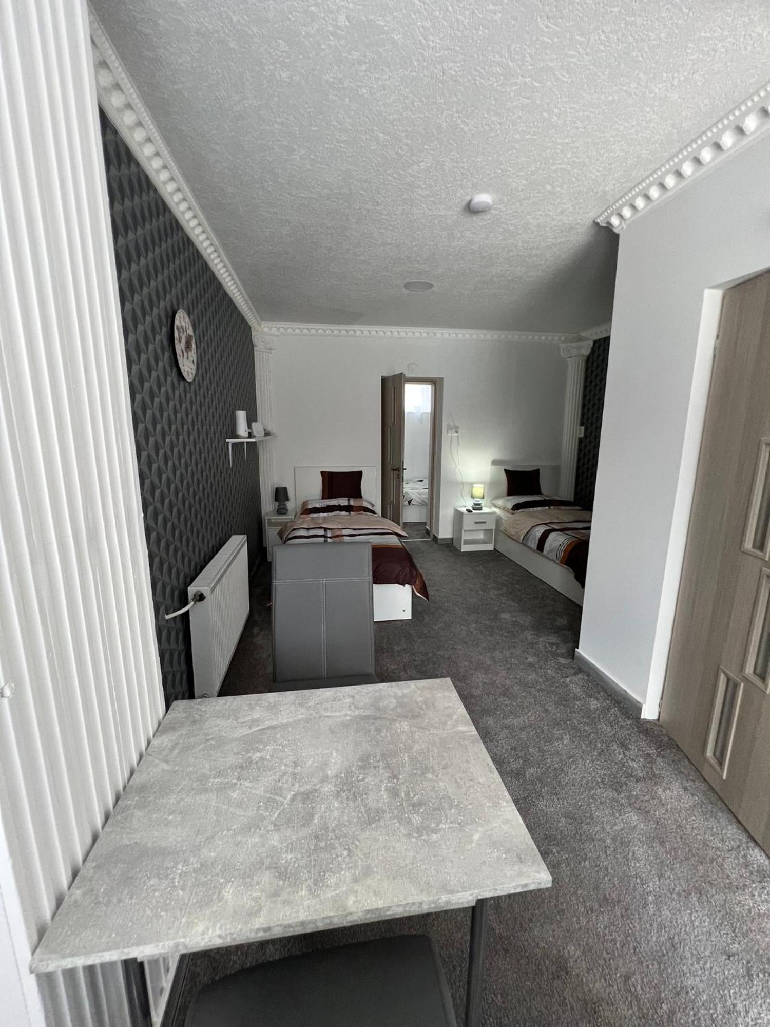 Adel Apartman Kisujszallas Exteriér fotografie